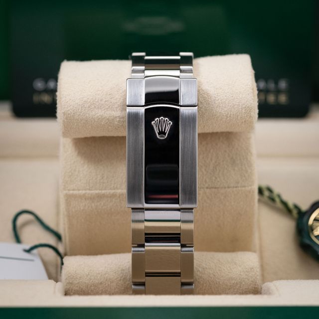 Rolex Milgauss 116400 GV Image 5